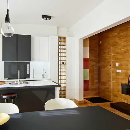 Апартамент Casa Desideria 2bad 2bath, Parking , Vitosha Blvd *