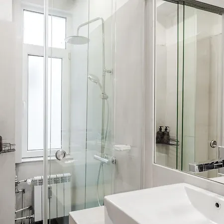 Casa Desideria 2bad 2bath, Parking , Vitosha Blvd Апартамент *