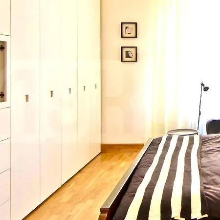 Casa Desideria 2bad 2bath, Parking , Vitosha Blvd شقة