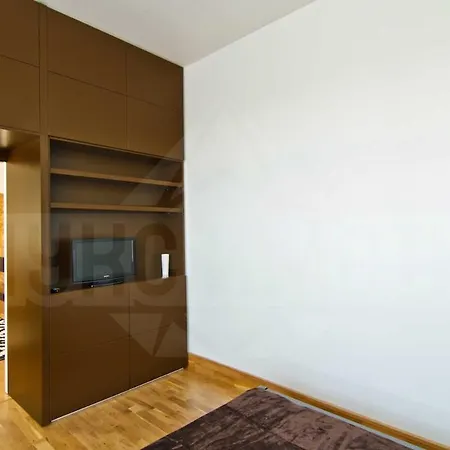 Casa Desideria 2bad 2bath, Parking , Vitosha Blvd * סופיה