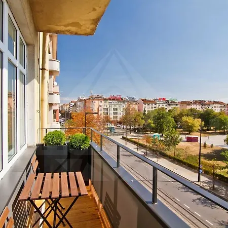 Casa Desideria 2bad 2bath, Parking , Vitosha Blvd דירה *