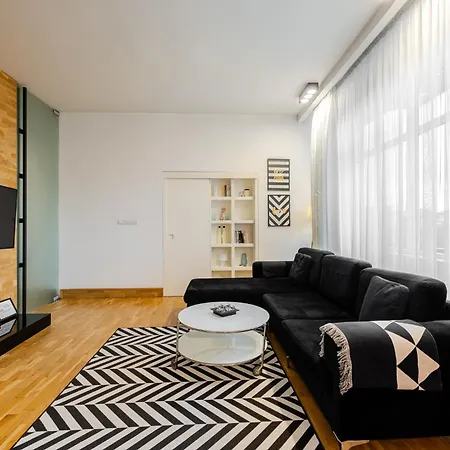 Casa Desideria 2bad 2bath, Parking , Vitosha Blvd סופיה