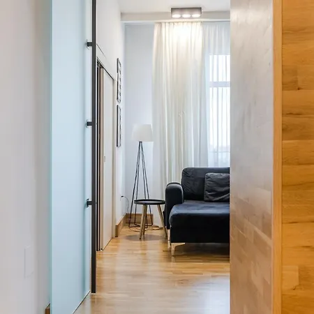 Casa Desideria 2bad 2bath, Parking , Vitosha Blvd Apartman Szófia