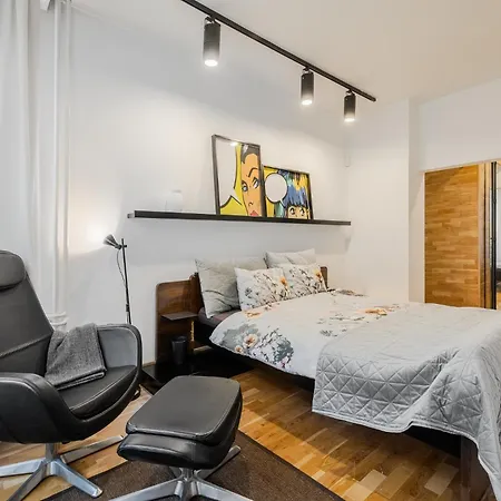 Casa Desideria 2bad 2bath, Parking , Vitosha Blvd * סופיה